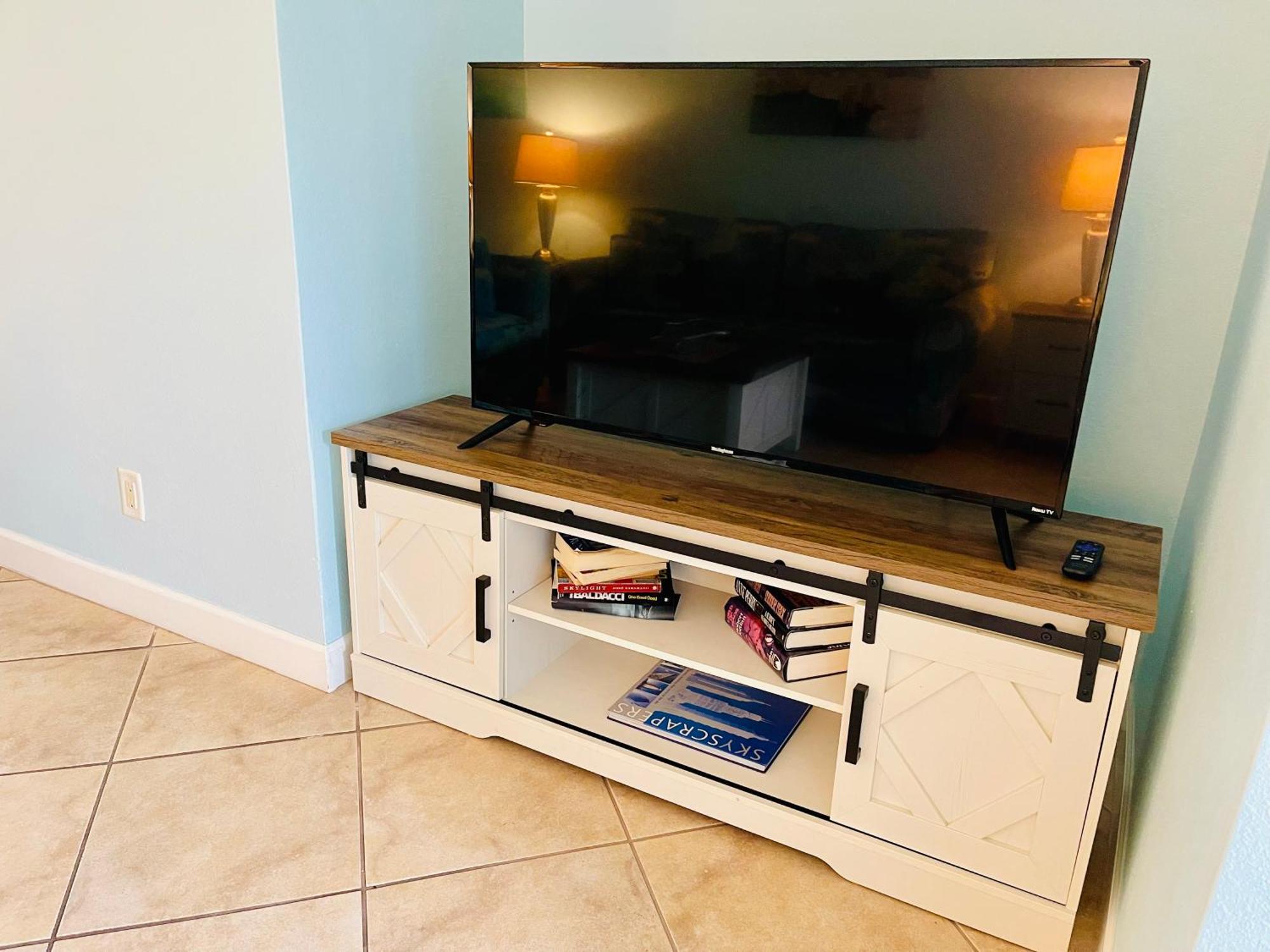 Gulf Coast Gem Private Condo - 2Bed, 1Bath, Sleeps 6, Across The Street From Beach & Gulf, Game Room, Pool Клірвотер-Біч Екстер'єр фото